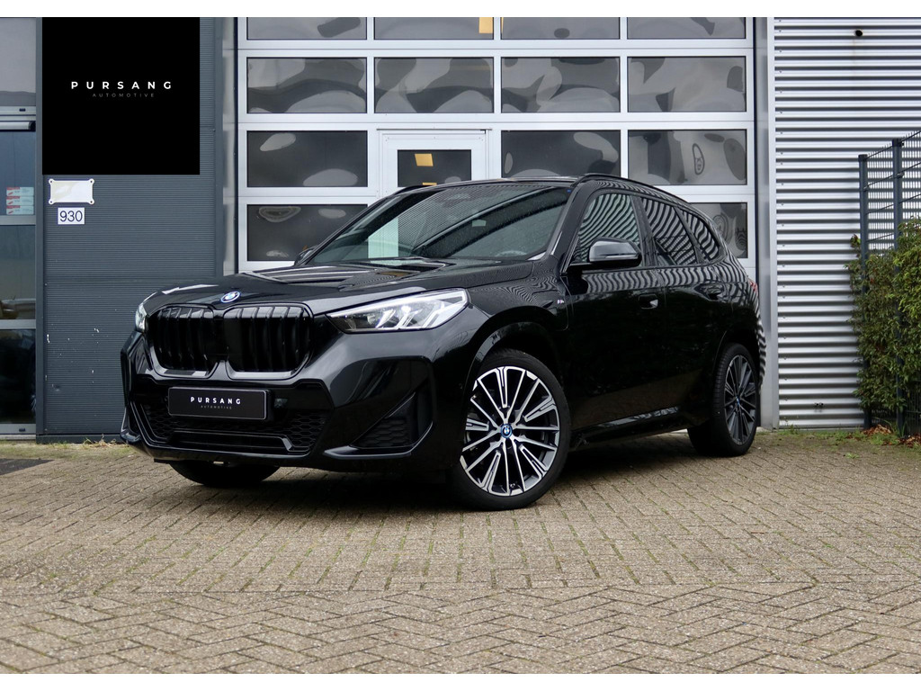 BMW X1 xDrive25e M Sport | Trekhaak | Panorama | Elektr. 57038364-0.jpg | Pursang Automotive