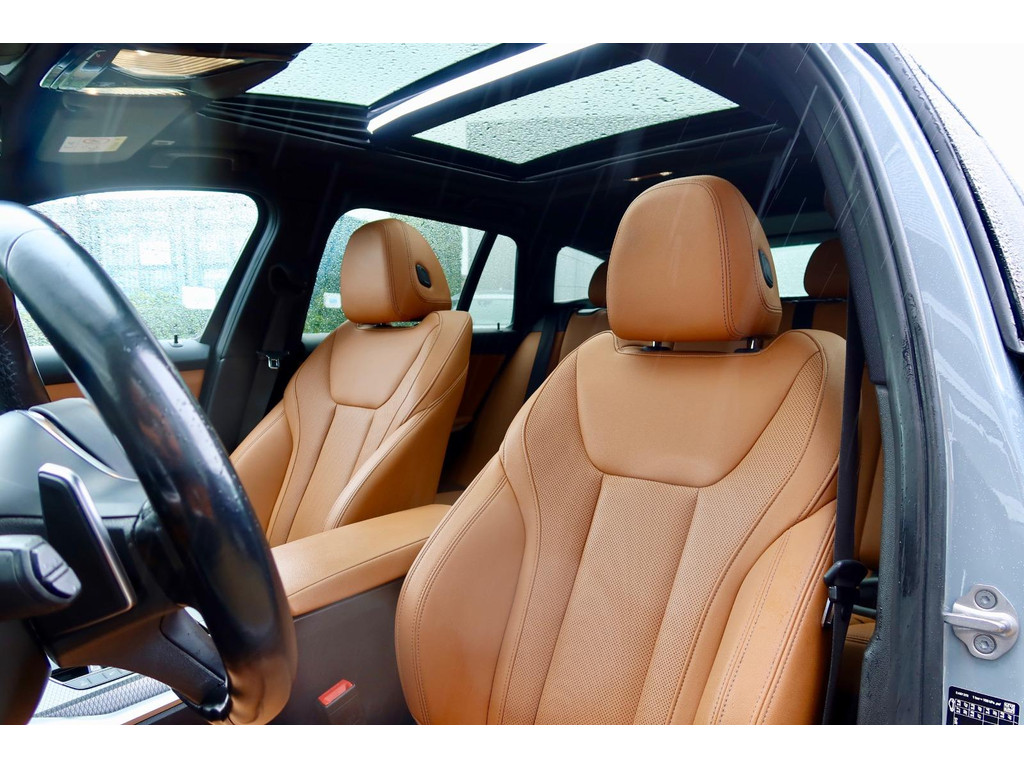 BMW 3 Serie 330 e xDrive | M Sport | Trekhaak | Head Up | Adapt. C 57042364-0.jpg | Pursang Automotive