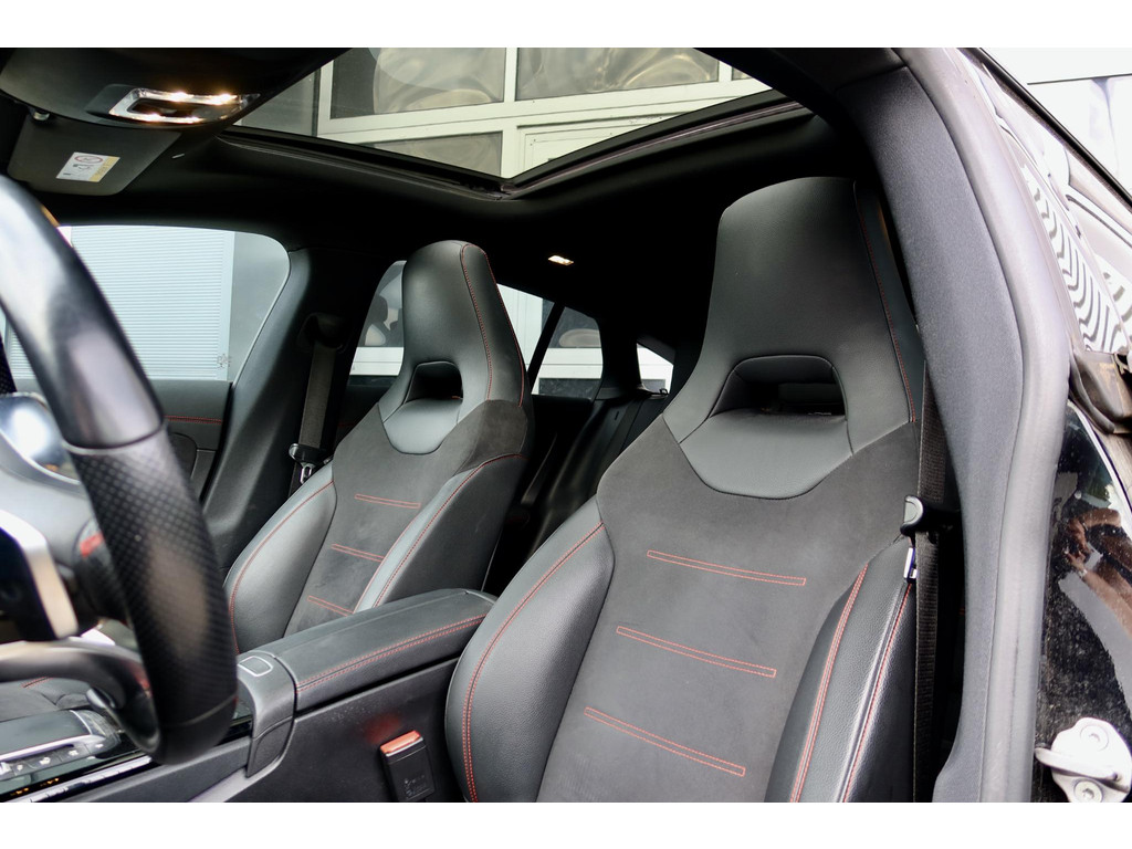 Mercedes-Benz CLA 200 Shooting Brake | AMG | Pano | Sfeerverl. | 57043276-0.jpg | Pursang Automotive
